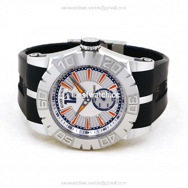 IMG_9085 Roger Dubuis Easy Diver Automatic Steel RDDBSE0256 Replica 2
