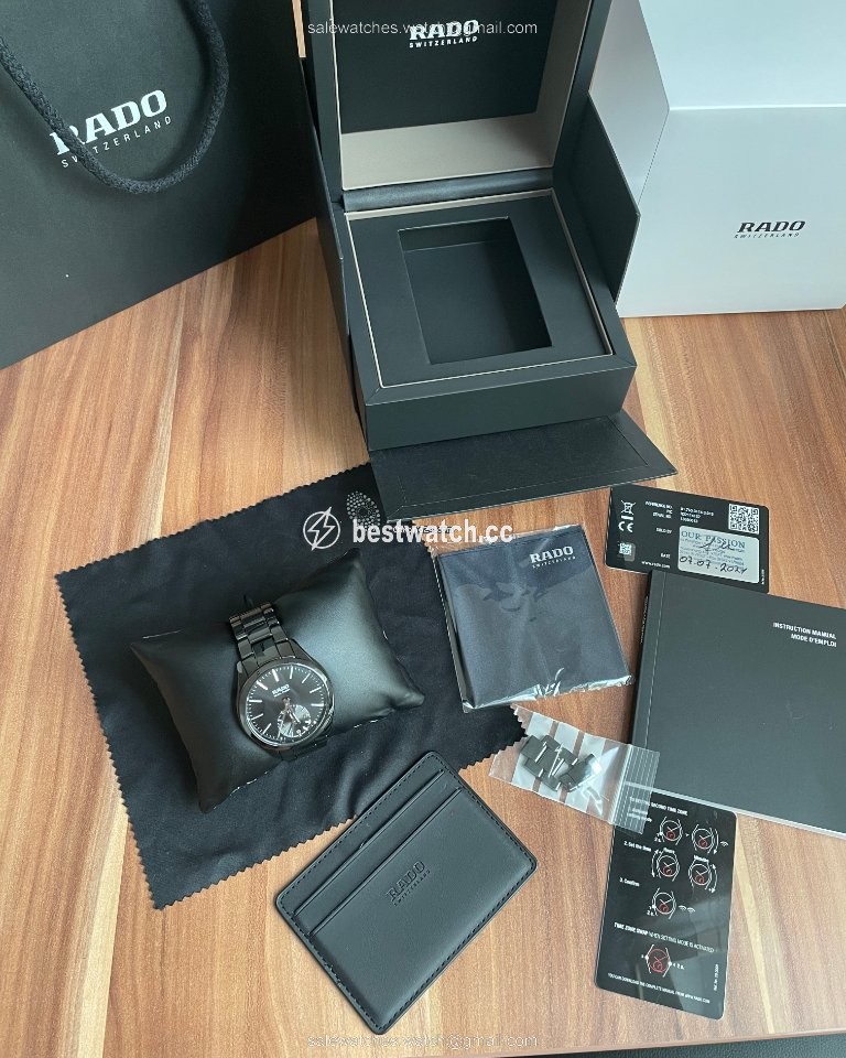 Rado HyperChrome Mens watch Unisex Quartz Ceramic R32114152 Replica 2