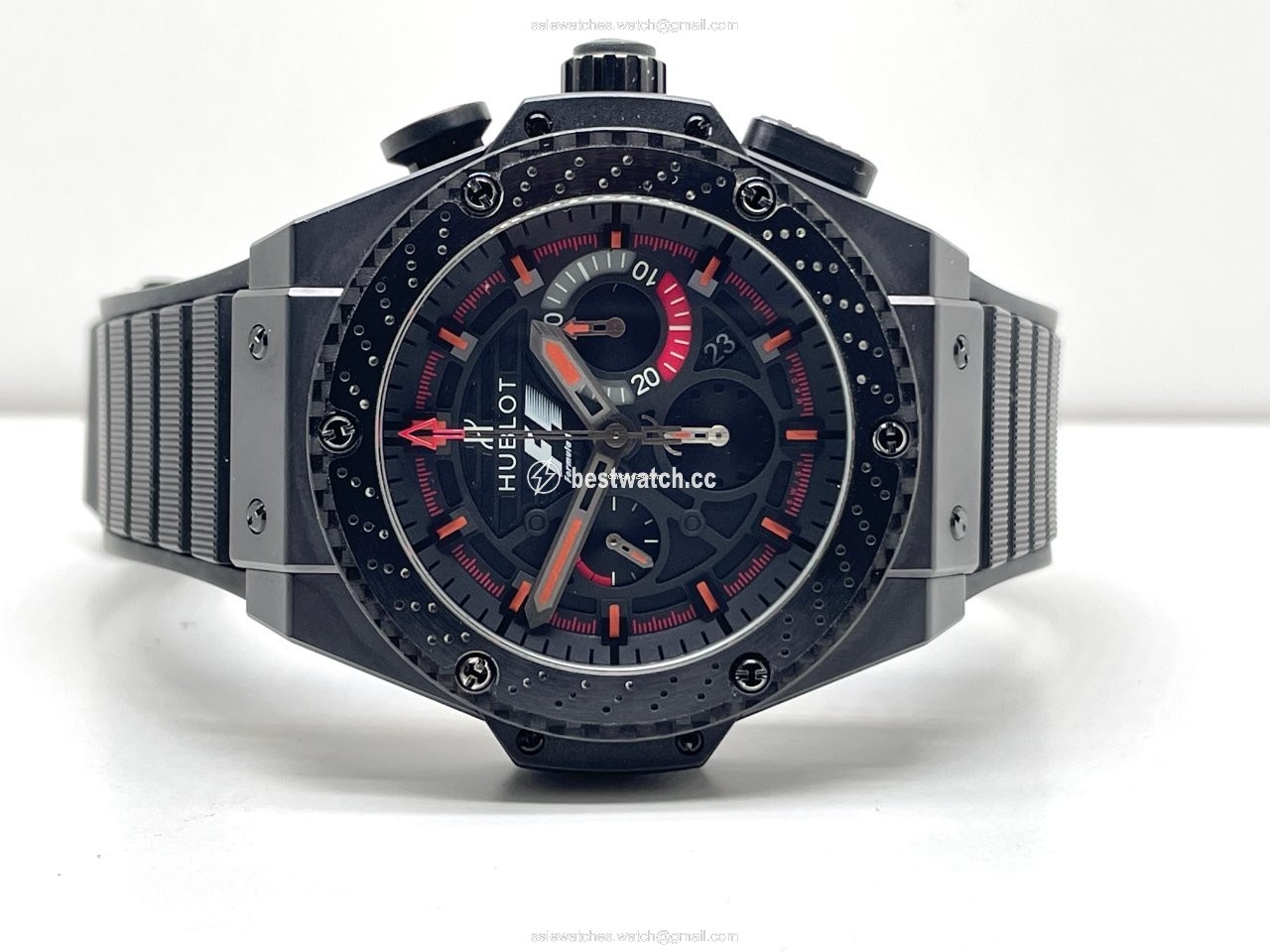 Hublot King Power Automatic Carbon 703.CI.1123.NR.FMO10 Replica 2