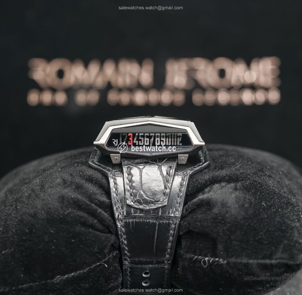 IMG_9085 Romain Jerome Moon-DNA Mens watch Unisex Automatic Carbon RJ.M.AU.SC.003.01 Replica 2