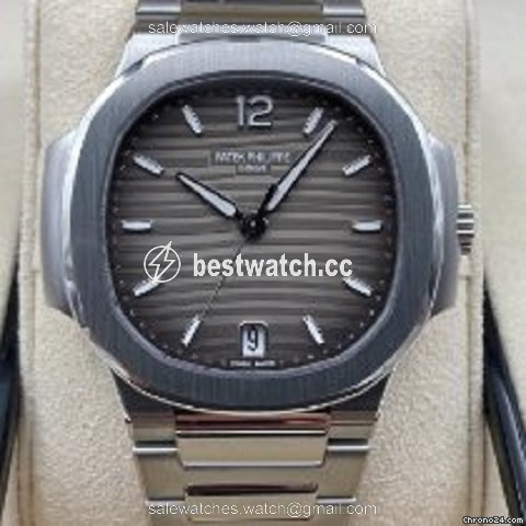IMG_9085 Patek Philippe Nautilus Womens watch Automatic Steel 7118 1A-011 Replica 2