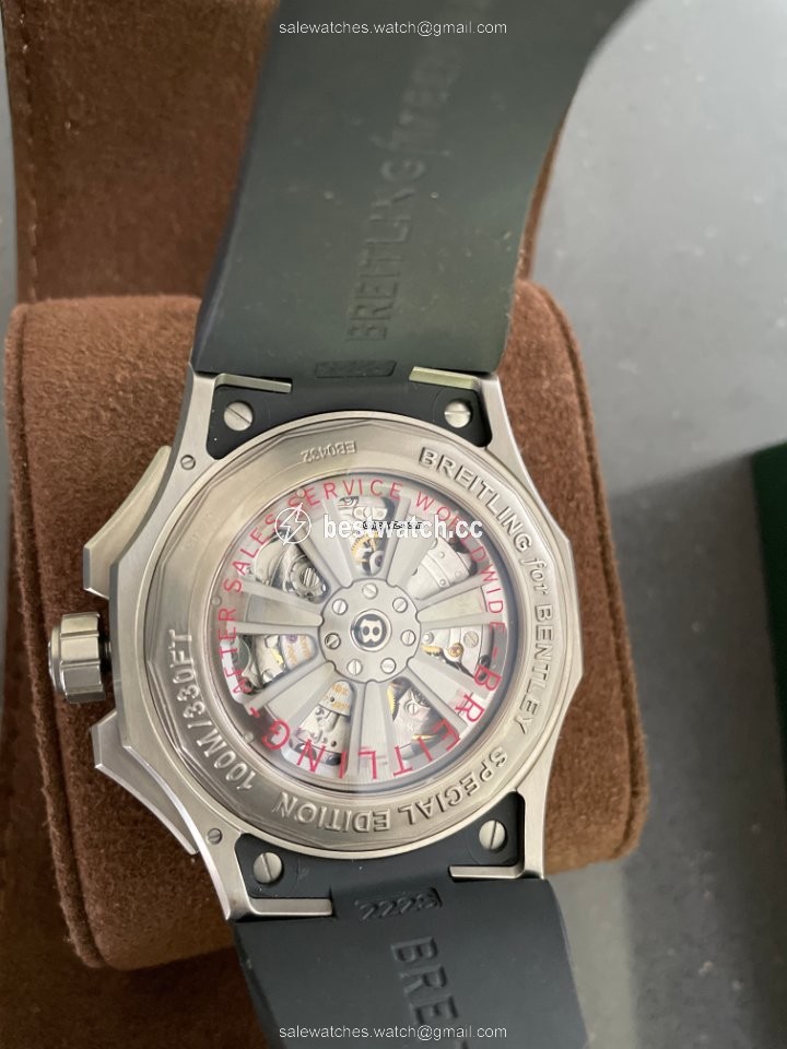 Breitling Bentley B04 GMT Mens watch Unisex Automatic Titanium EB043210 M533 Replica 2