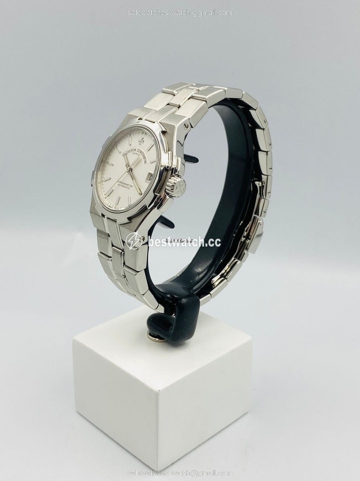 IMG_9085 Vacheron Constantin Overseas Mens watch Unisex Automatic Steel 42052 423A Replica 2