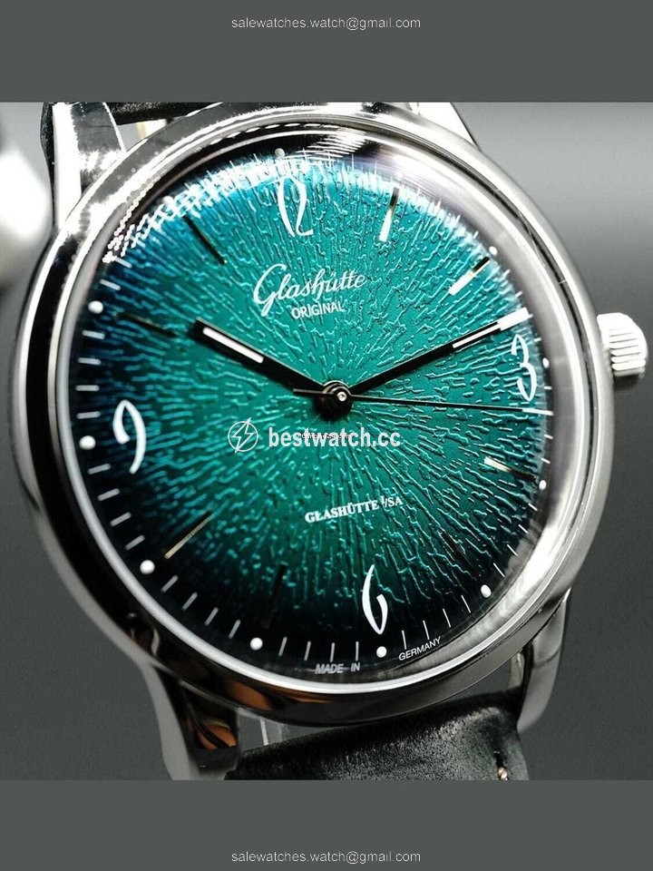IMG_9085 Glashutte Original Sixties Mens watch Unisex Automatic Steel 1-39-52-03-02-04 Replica 2