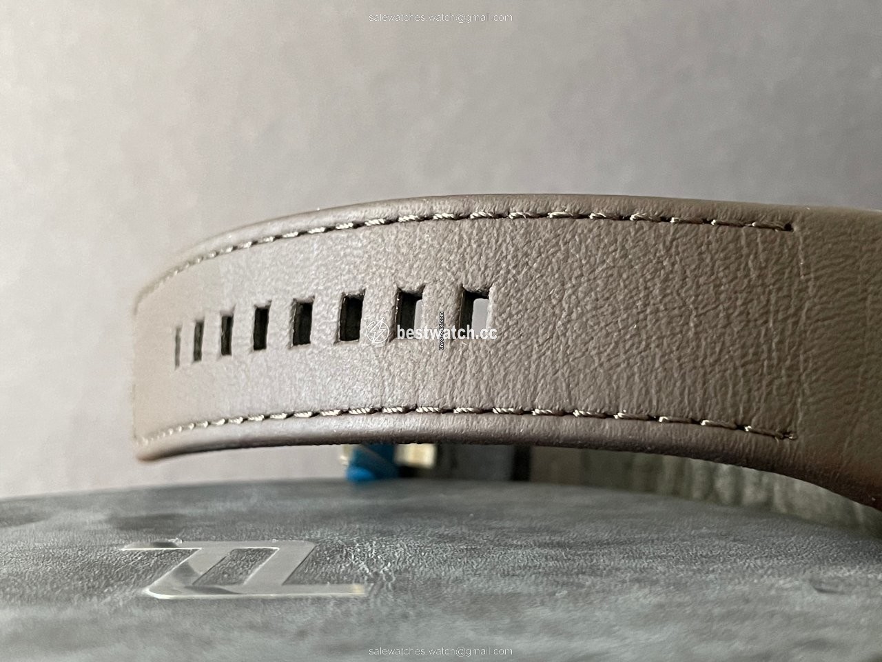 IMG_9085 Porsche Design 1919 Mens watch Unisex Automatic Titanium 6023.4.05.003.07.2 Replica 2