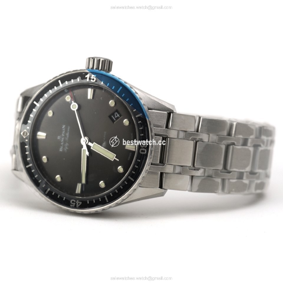 Blancpain Fifty Fathoms Bathyscaphe Mens watch Unisex Automatic Steel 5000-1110-70B Replica 2