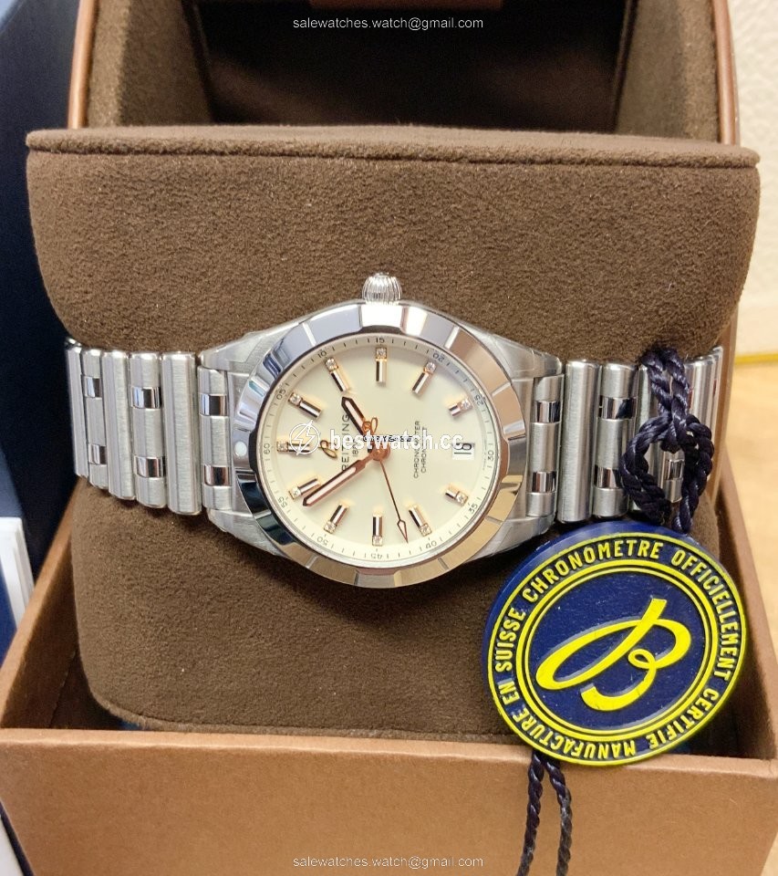 IMG_9085 Breitling Chronomat Womens watch Quartz Steel A77310101A3A1 Replica 2