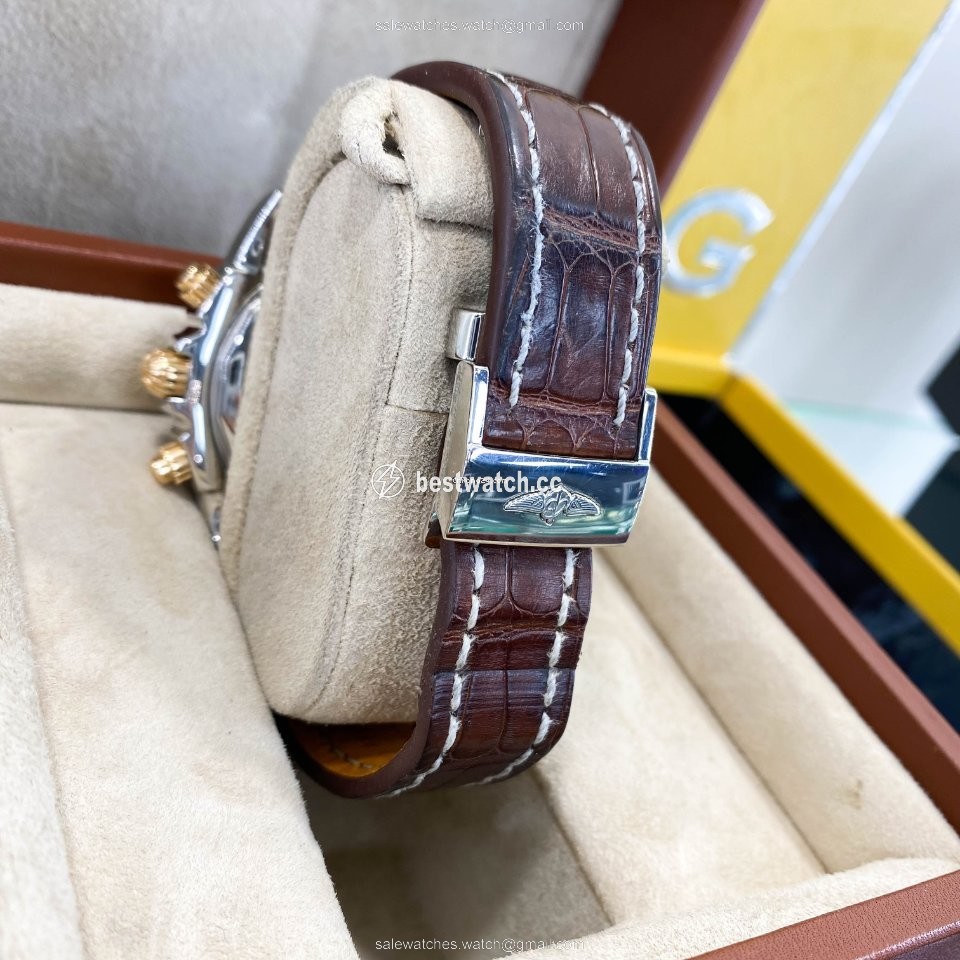 IMG_9085 Breitling Chronomat 44 Mens watch Unisex Automatic Gold Steel IB011012 Q567 Replica 2