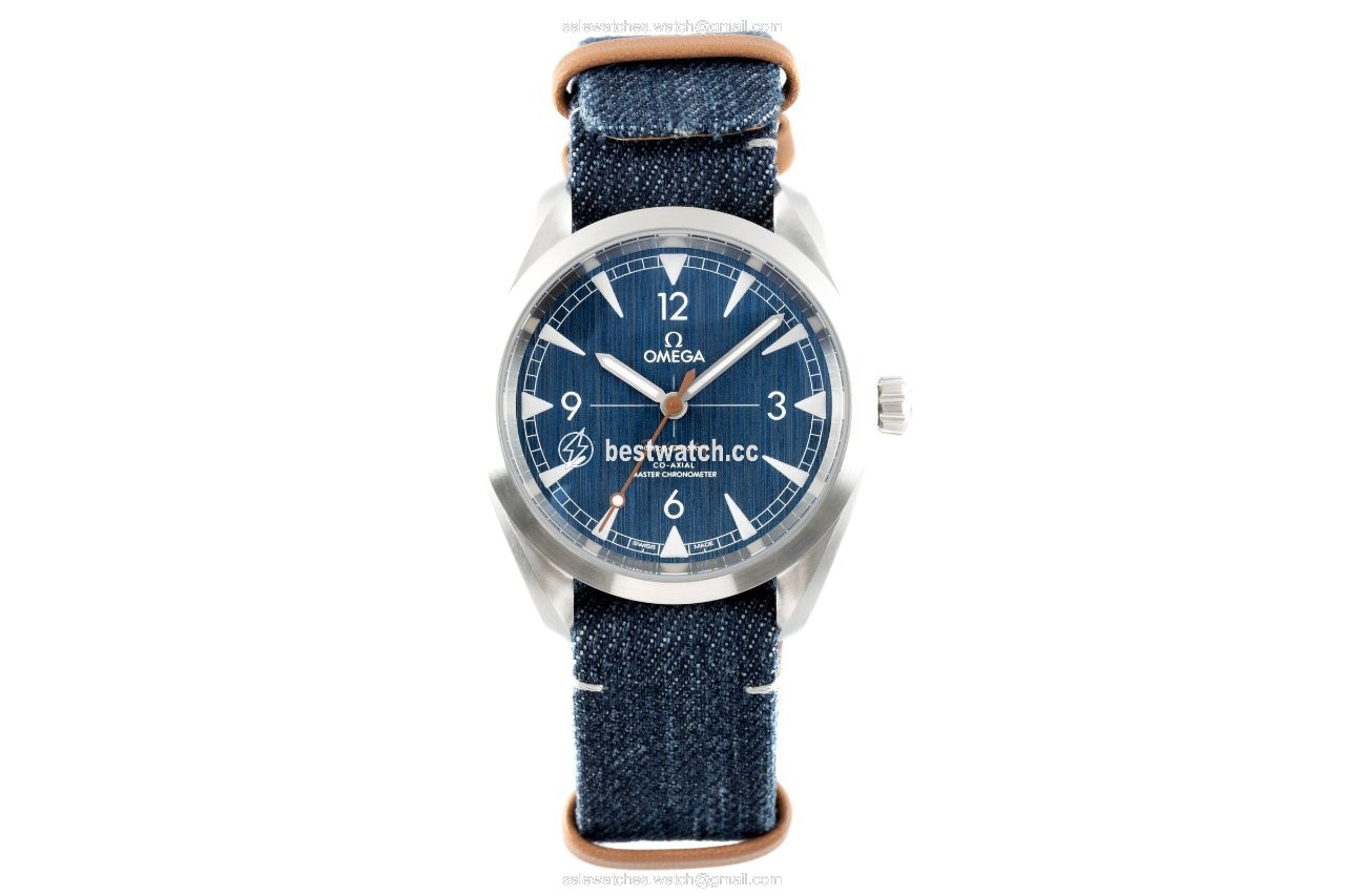 IMG_9085 Omega Seamaster Railmaster Mens watch Unisex Automatic Steel 220.10.40.20.03.001 Replica 2