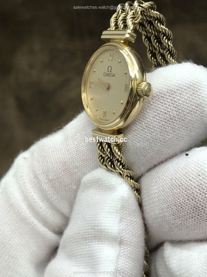IMG_9085 Omega Quartz Yellow gold 14K Replica 2
