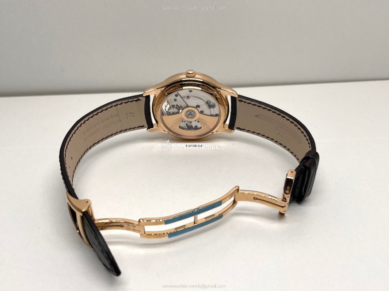 Jaeger-LeCoultre Master Ultra Thin Tourbillion Automatic Rose gold Q1322401 Replica 2