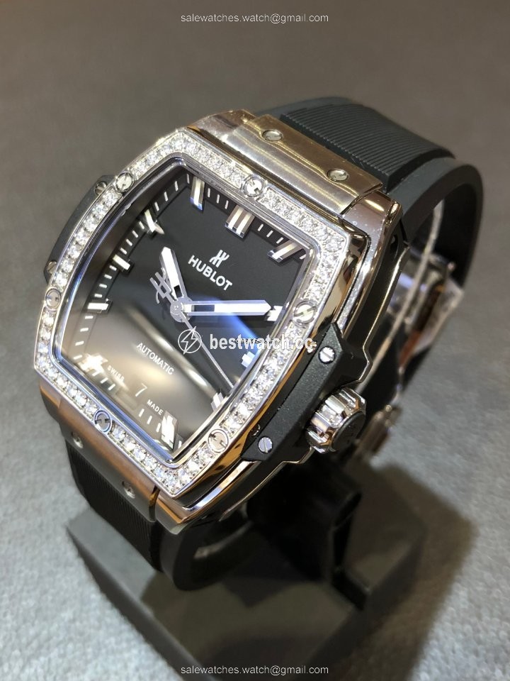 IMG_9085 Hublot Spirit of Big Bang Automatic Titanium 665.NX.1170.RX.1204 Replica 2