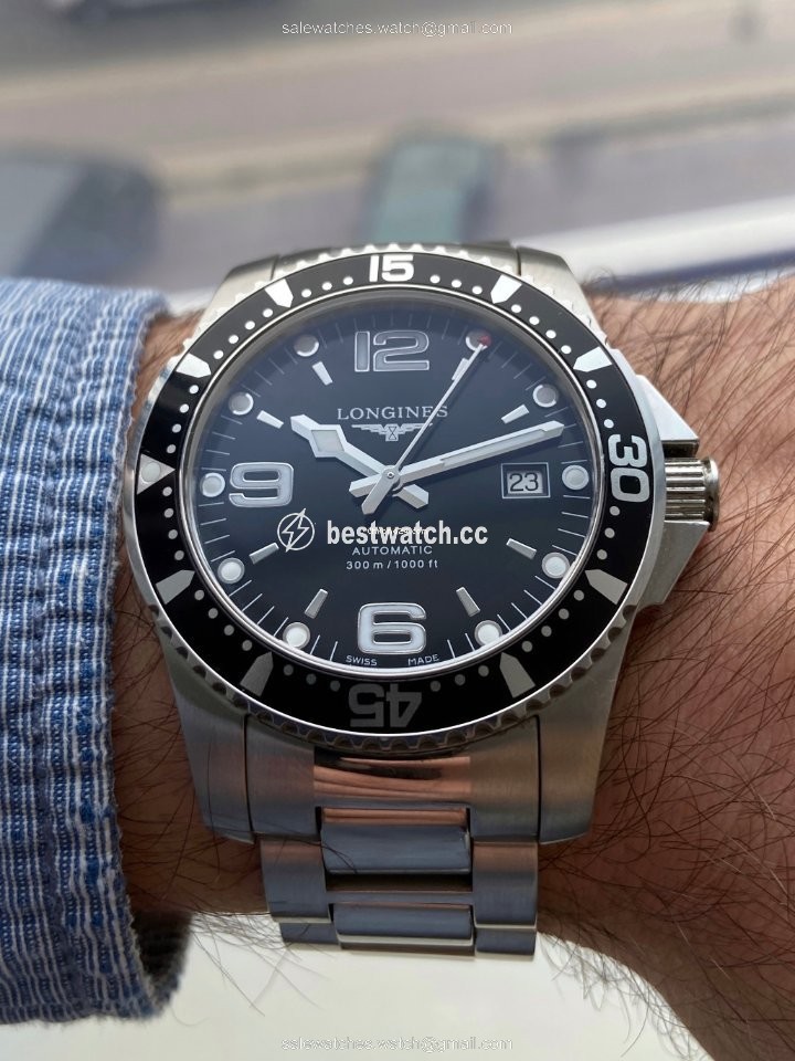 IMG_9085 Longines HydroConquest Mens watch Unisex Automatic Steel L3.642.4 Replica 2
