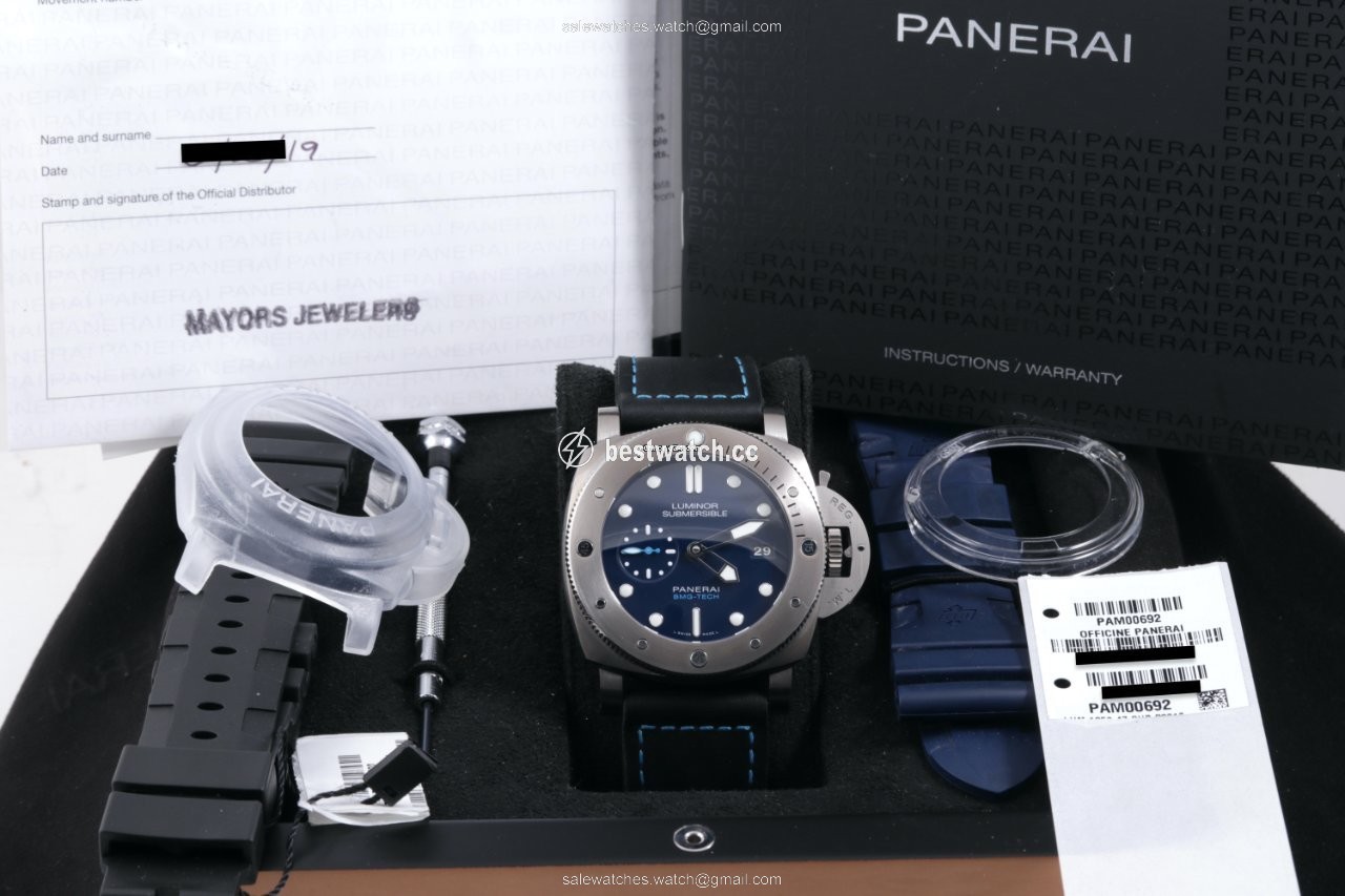 Panerai Luminor 1950 Mens watch Unisex Automatic Titanium PAM 00692 Replica 2