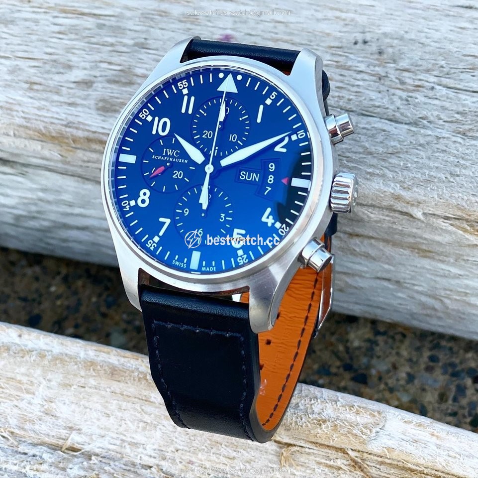 IWC Pilot Chronograph Mens watch Unisex Automatic Steel IW377701 Replica 2