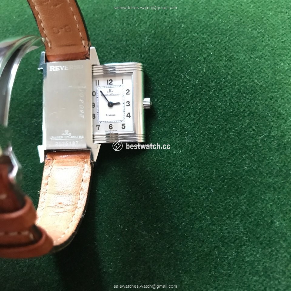 IMG_9085 Jaeger-LeCoultre Reverso Lady Womens watch Quartz Steel 260.8.86 Replica 2