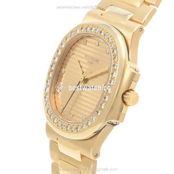 IMG_9085 Patek Philippe Nautilus Automatic Yellow gold 3800 003 Replica 2