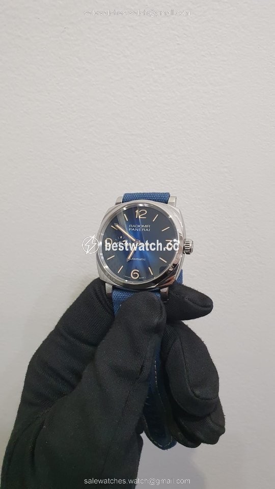 IMG_9085 Panerai Radiomir 1940 3 Days Mens watch Unisex Automatic Steel PAM 00933 Replica 2