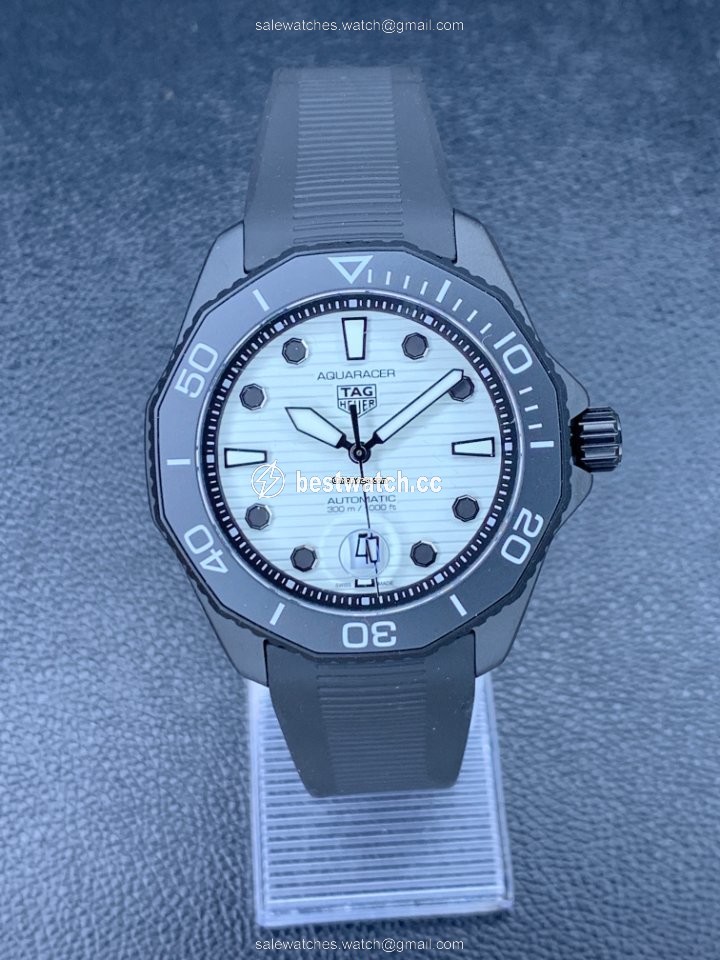 IMG_9085 TAG Heuer Aquaracer 300M Mens watch Unisex Automatic Steel WBP201D.FT6197 Replica 2