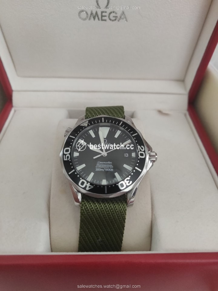 IMG_9085 Omega Seamaster Diver 300 M Mens watch Unisex Automatic Steel 22545000 Replica 2