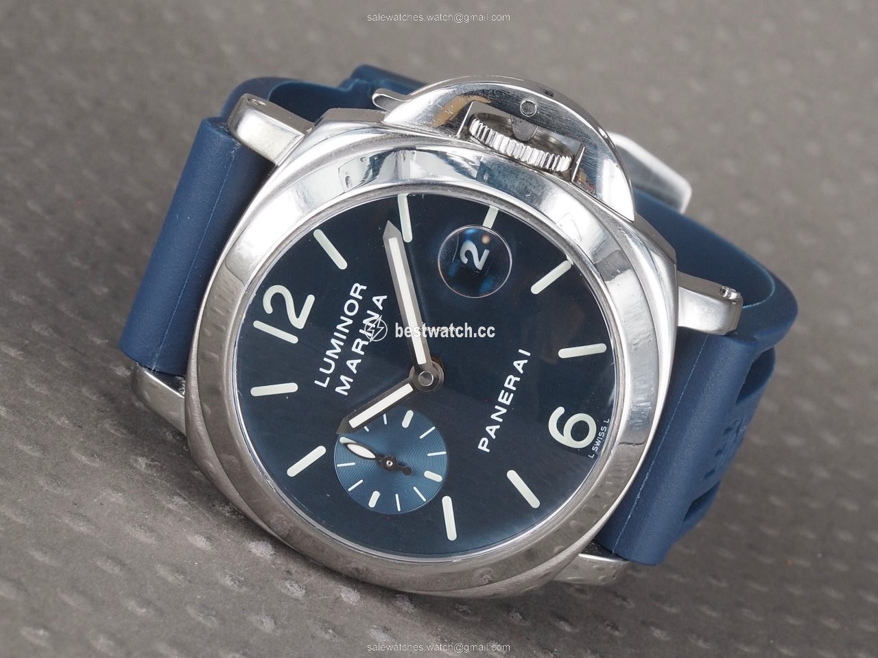 Panerai Steel PAM 00070 Replica 2