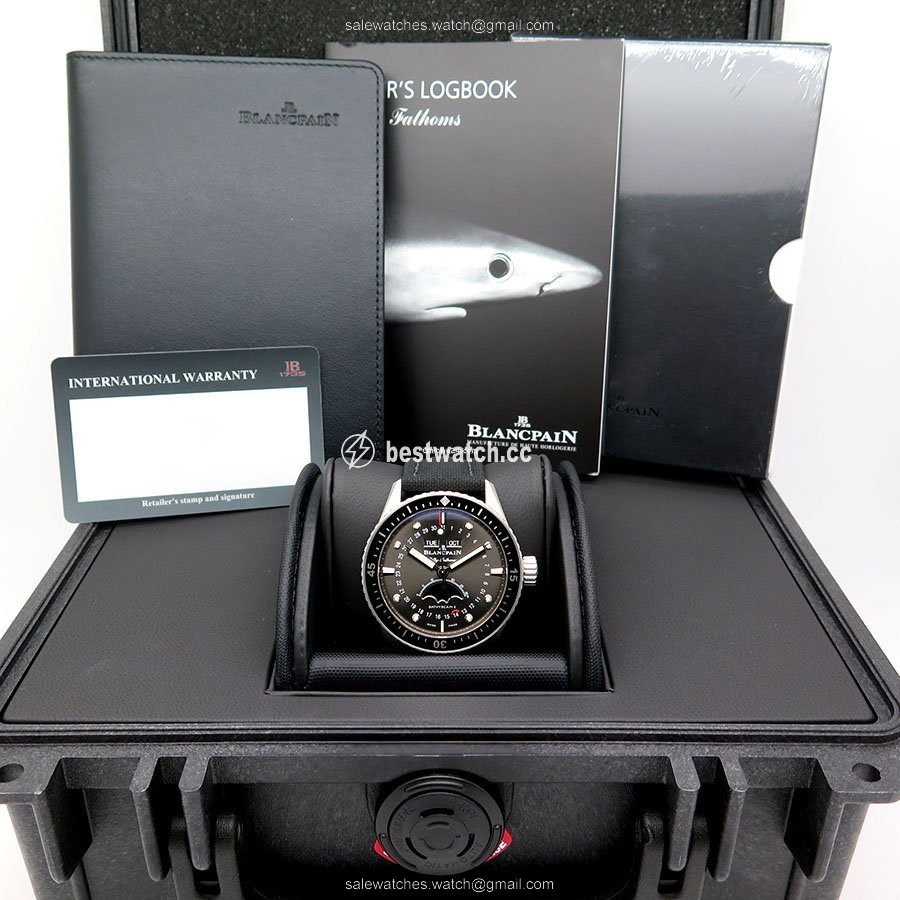 IMG_9085 Blancpain Fifty Fathoms Bathyscaphe Mens watch Unisex Automatic Steel 5054 1110 B52A Replica 2