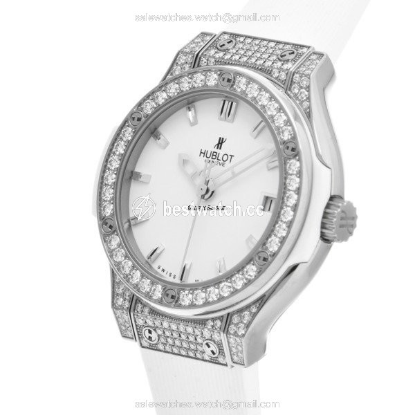IMG_9085 Hublot Classic Fusion Quartz Womens watch Quartz Titanium 581.NE.2010.RW.1704 Replica 2