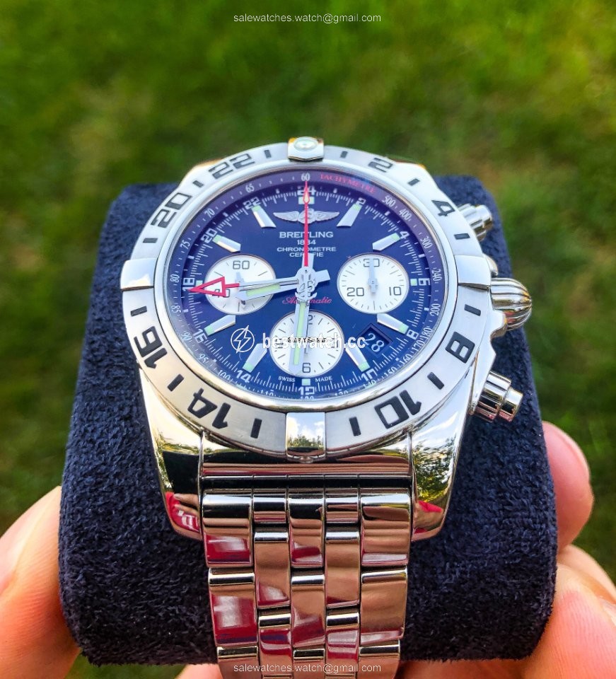 IMG_9085 Breitling Chronomat 44 GMT Mens watch Unisex Automatic Steel AB0420B9 BB56 375A Replica 2