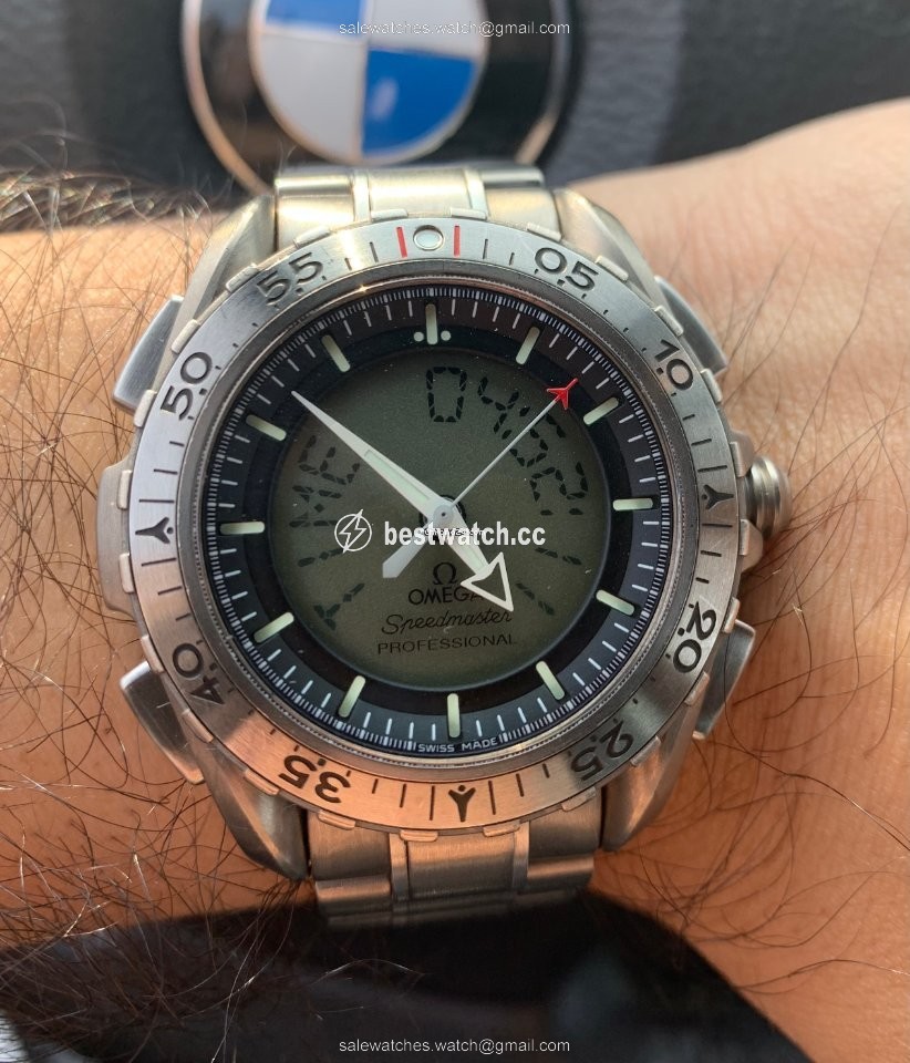 Omega Speedmaster Professional Moonwatch Mens watch Unisex Titanium 3291.50 Replica 2