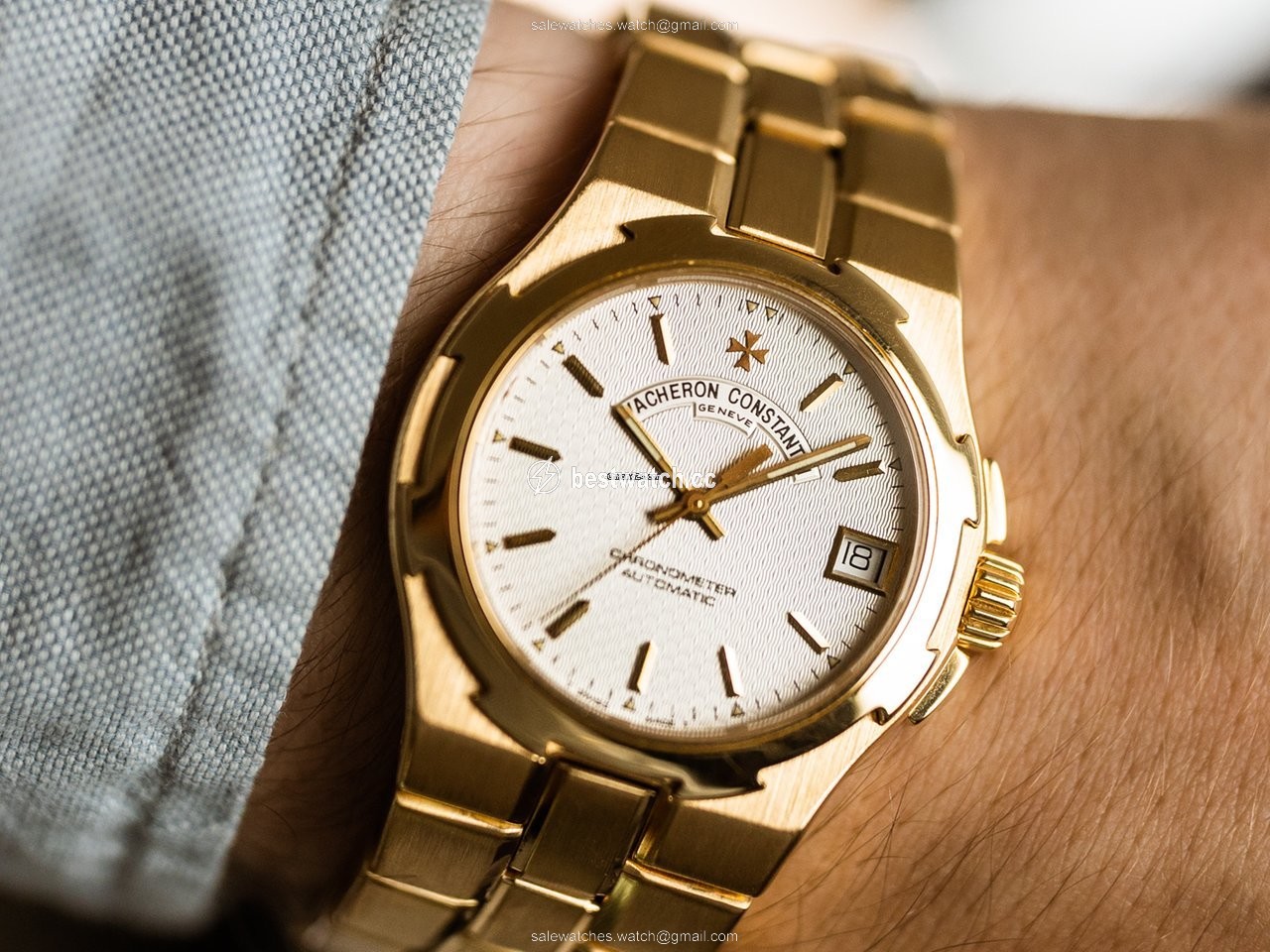IMG_9085 Vacheron Constantin Overseas Mens watch Unisex Automatic Yellow gold 42050 42052 423J Replica 2