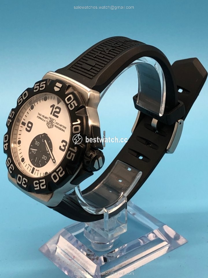 IMG_9085 TAG Heuer Formula 1 Quartz Mens watch Unisex Quartz Steel WAH1011 Replica 2