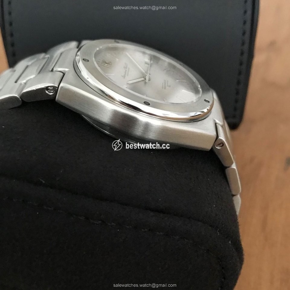 IWC Ingenieur Jumbo Mens watch Unisex Automatic Steel IW1832 Ingenieur Jumbo SL Replica 2