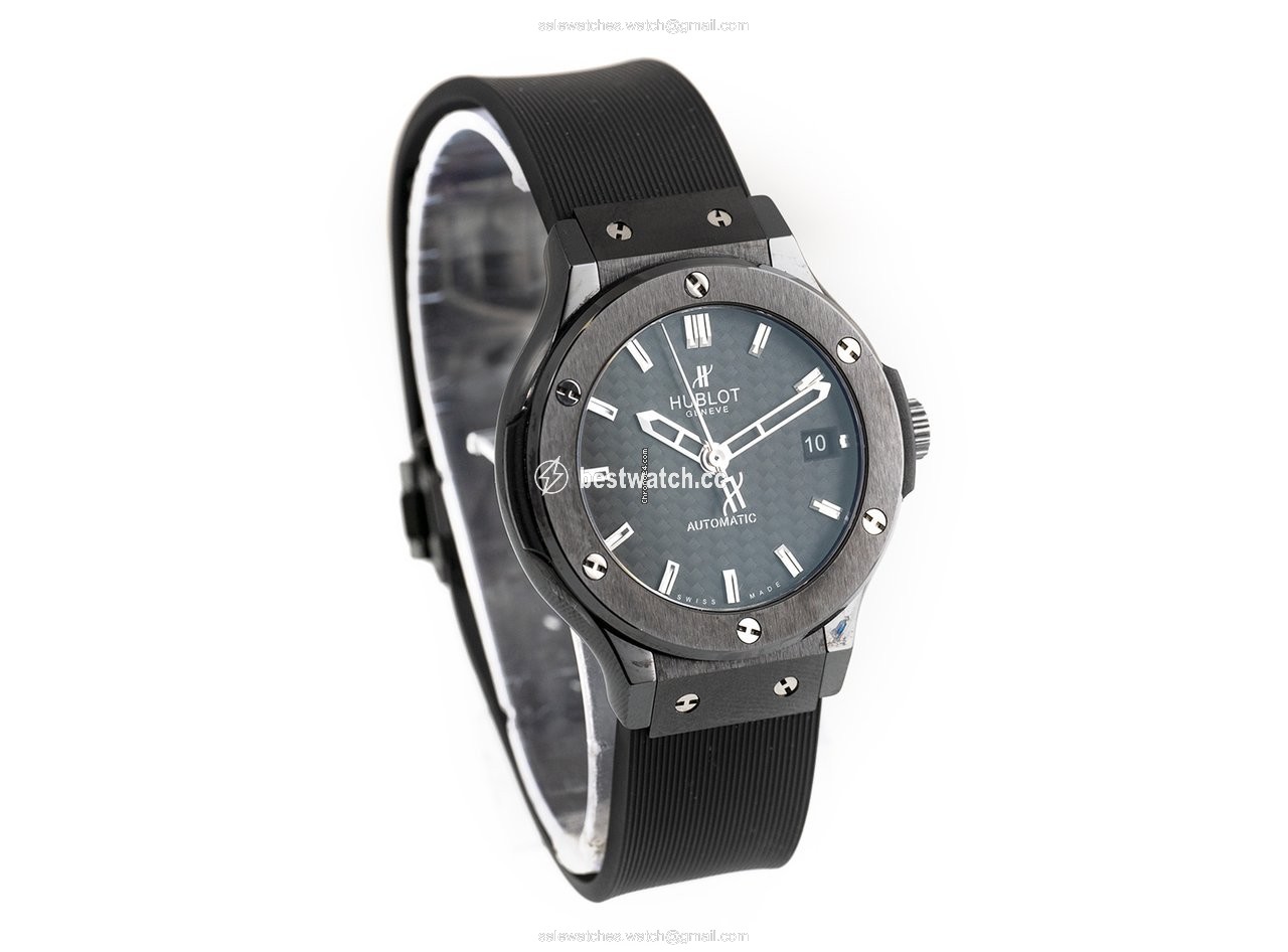 IMG_9085 Hublot Classic Fusion 45, 42, 38, 33 mm Womens watch Automatic Ceramic 565.CM.1770.RX Replica 2