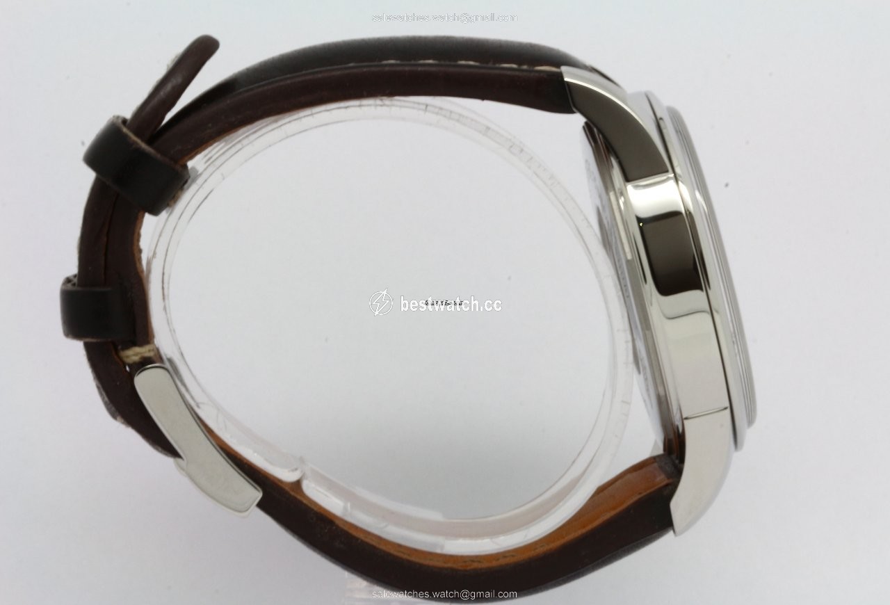 IMG_9085 Breitling Transocean Day & Date Mens watch Unisex Automatic Steel A4531012 G751 Replica 2