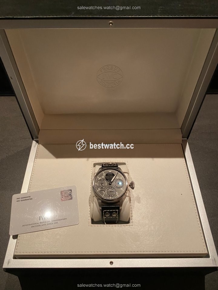 IMG_9085 IWC Big Pilot Mens watch Unisex Automatic 3682292 Replica 2