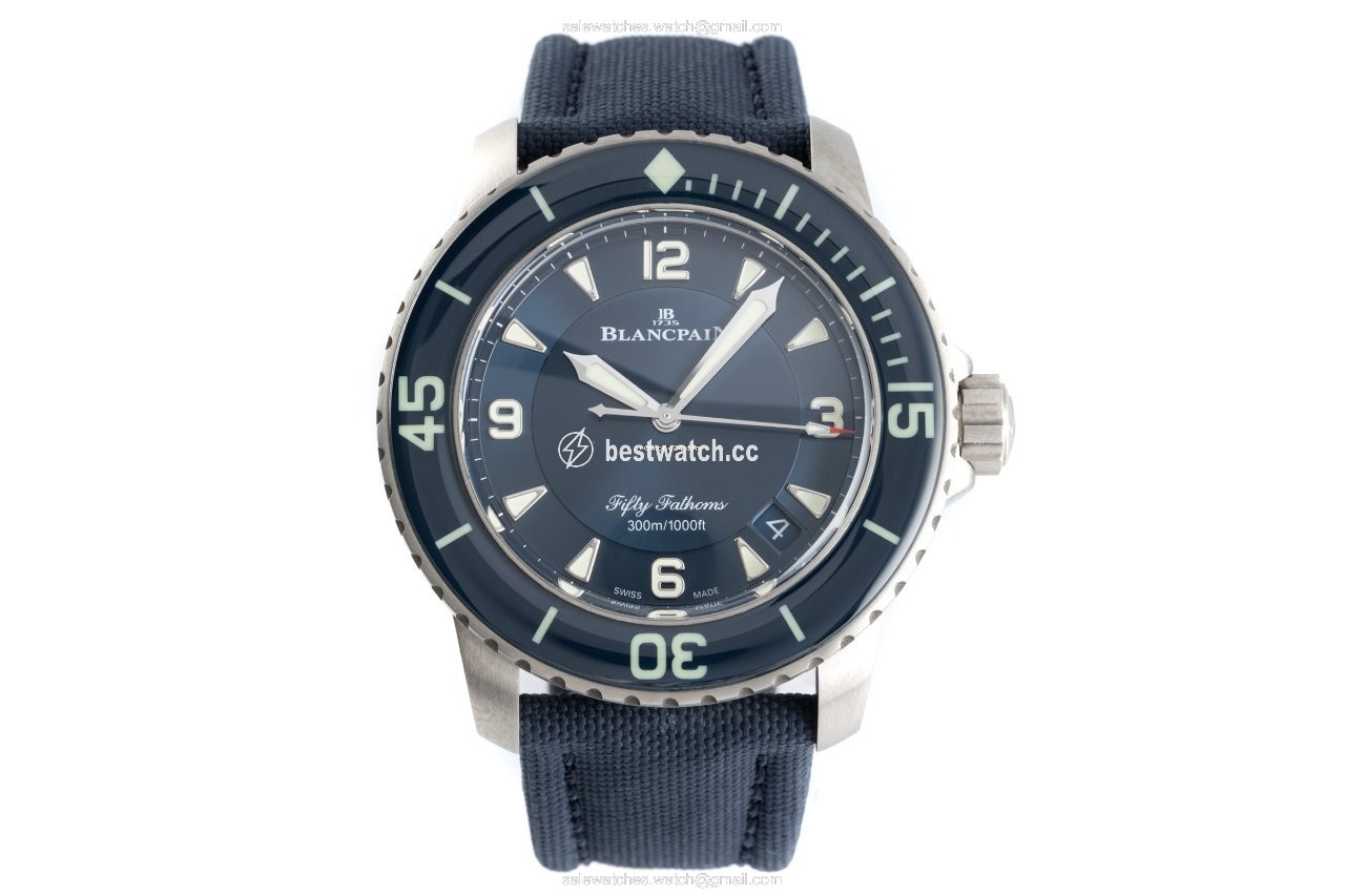 IMG_9085 Blancpain Fifty Fathoms Mens watch Unisex Automatic Titanium 5015 12B40 052A Replica 2