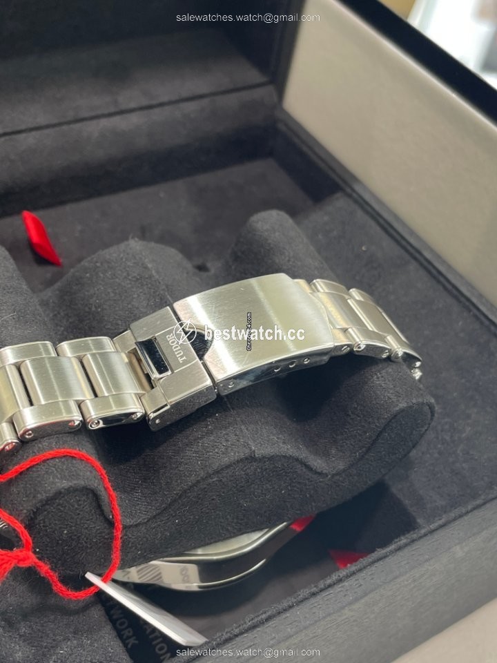 IMG_9085 Tudor Black Bay Chrono Mens watch Unisex Automatic Steel M79360N-0002 Replica 2