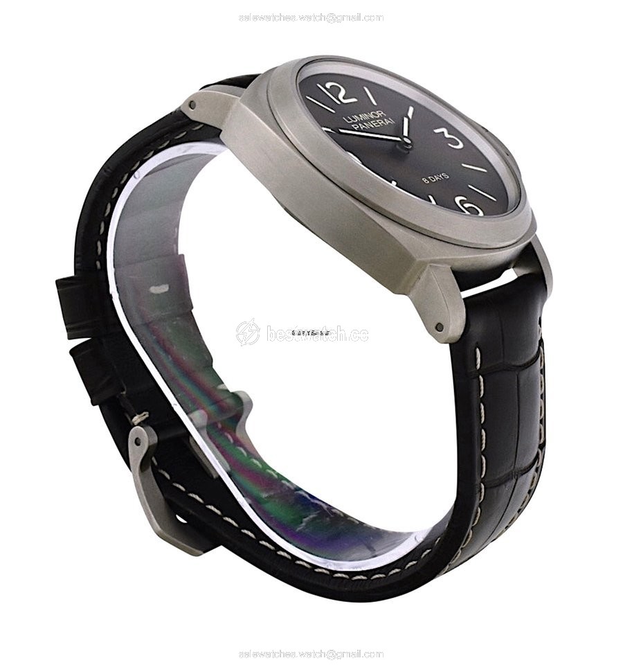 IMG_9085 Panerai Luminor Base 8 Days Mens watch Unisex Manual winding Titanium PAM 00562 Replica 2