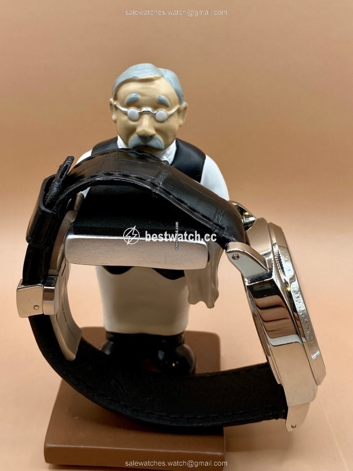 IMG_9085 Panerai Luminor Base 8 Days Mens watch Unisex Manual winding Steel PAM 560 Replica 2