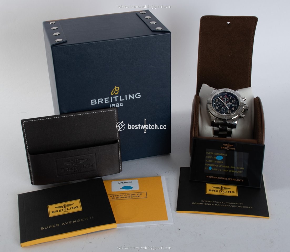 IMG_9085 Breitling Super Avenger II Mens watch Unisex Automatic Steel A1337111 BC28-168A Replica 2