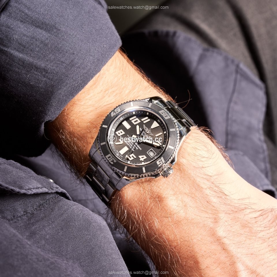 IMG_9085 Breitling Superocean 42 Mens watch Unisex Automatic Steel A17364 Replica 2