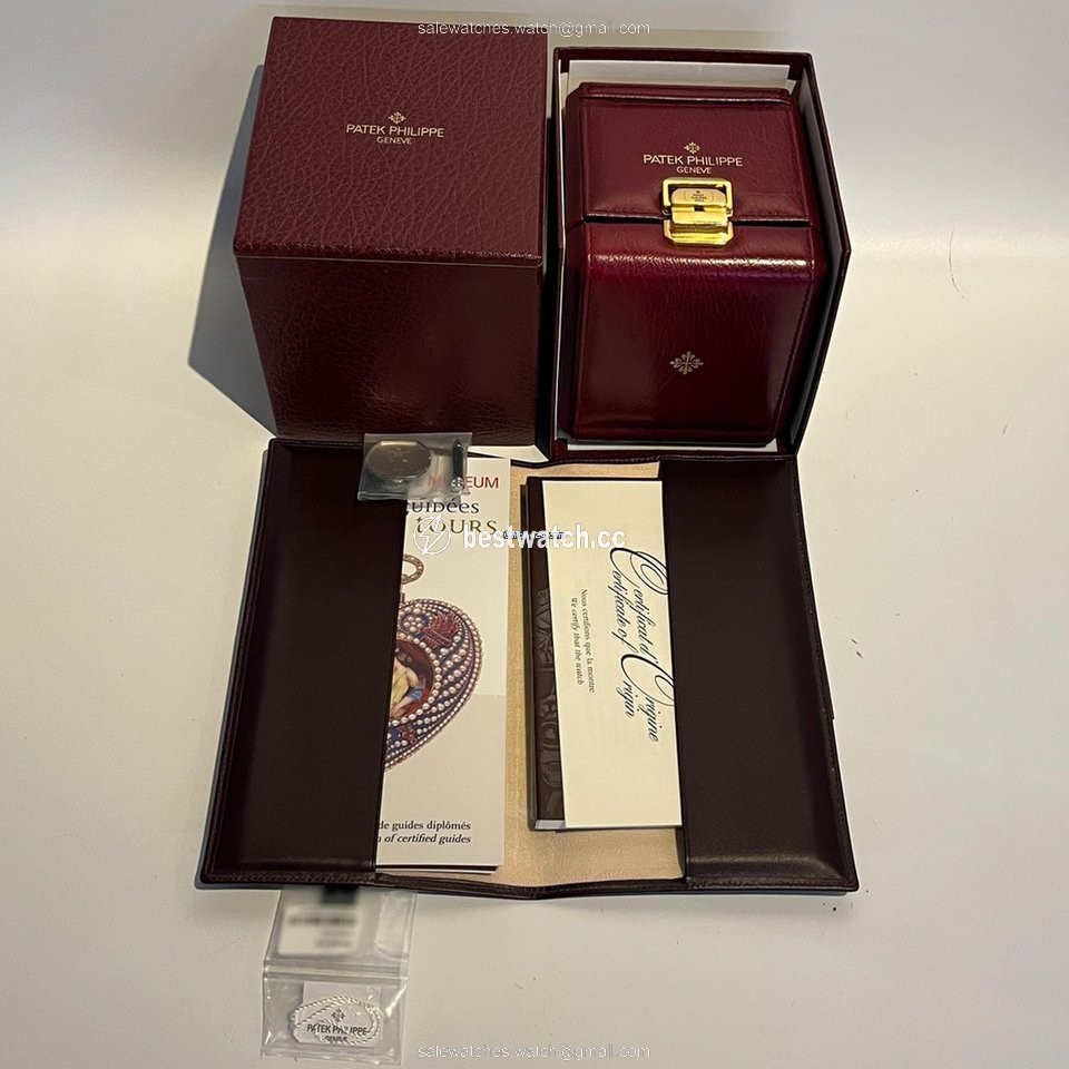 IMG_9085 Patek Philippe Perpetual Calendar Mens watch Unisex Automatic White gold 5040G-018 Replica 2