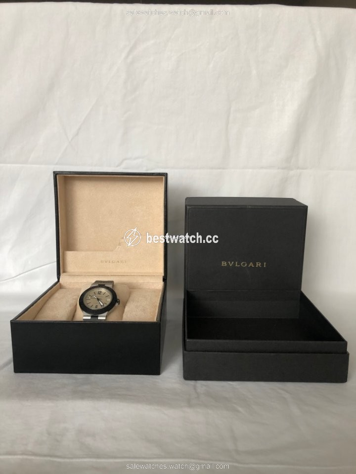 IMG_9085 Bulgari Diagono Mens watch Unisex Automatic Aluminum AL 38 A Replica 2