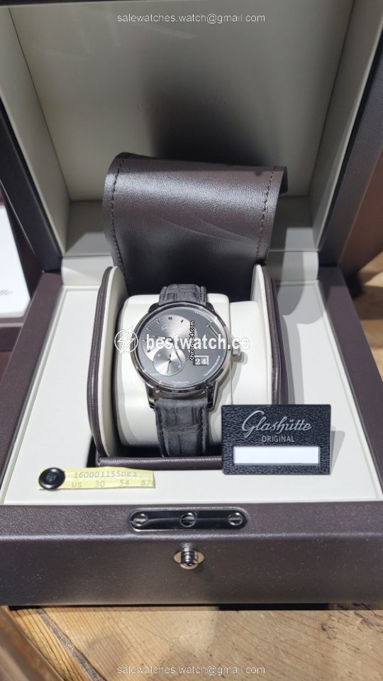 IMG_9085 Glashutte Original PanoReserve Mens watch Unisex Manual winding Steel 1-65-01-23-12-04 Replica 2