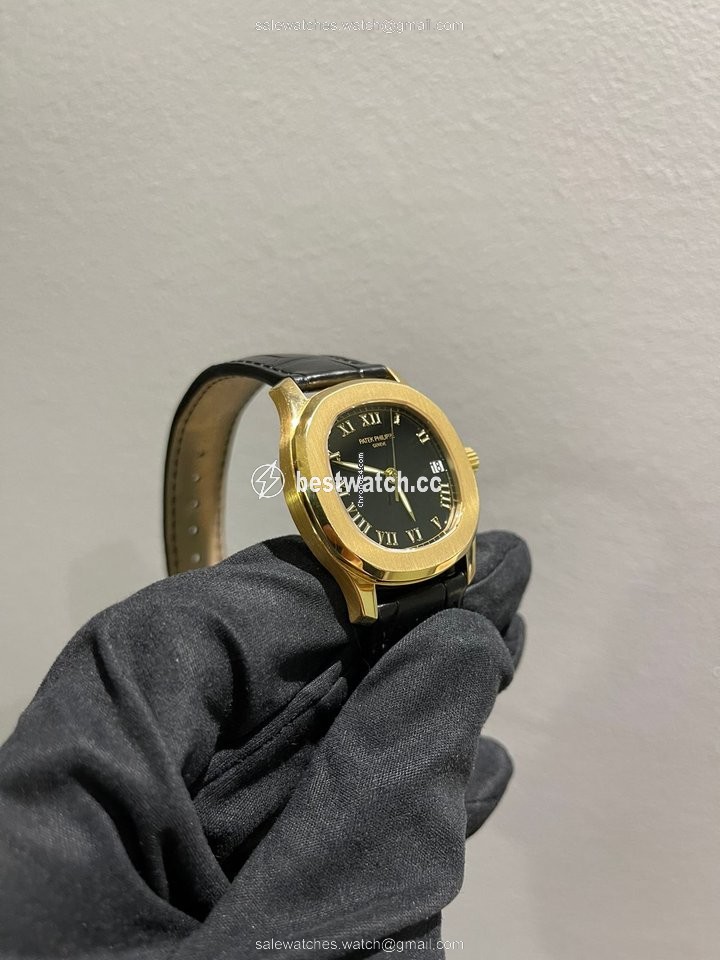 IMG_9085 Patek Philippe Aquanaut Mens watch Unisex Automatic Yellow gold 5060 Replica 2