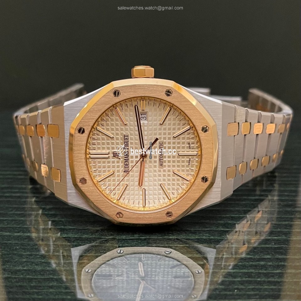 IMG_9085 Audemars Piguet Royal Oak Selfwinding Mens watch Unisex Automatic Gold Steel 15400SR.OO.1220SR.01 Replica 2