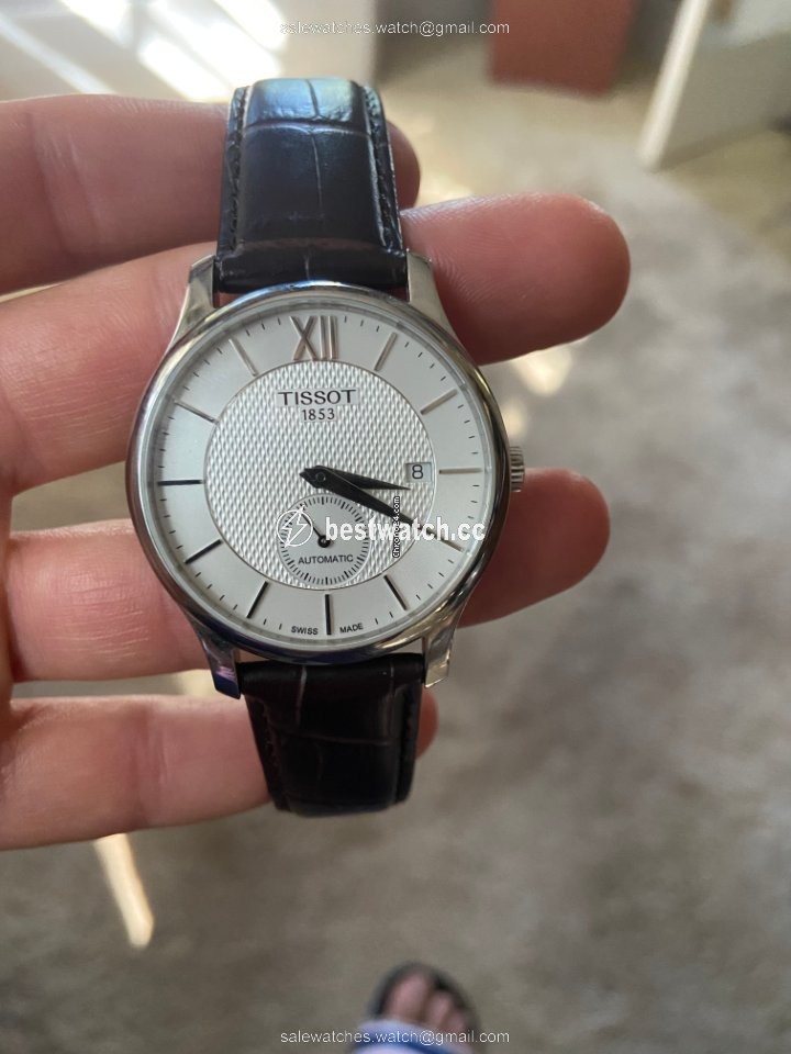 Tissot Tradition Mens watch Unisex Automatic Steel T063.428.16.038.00 Replica 2