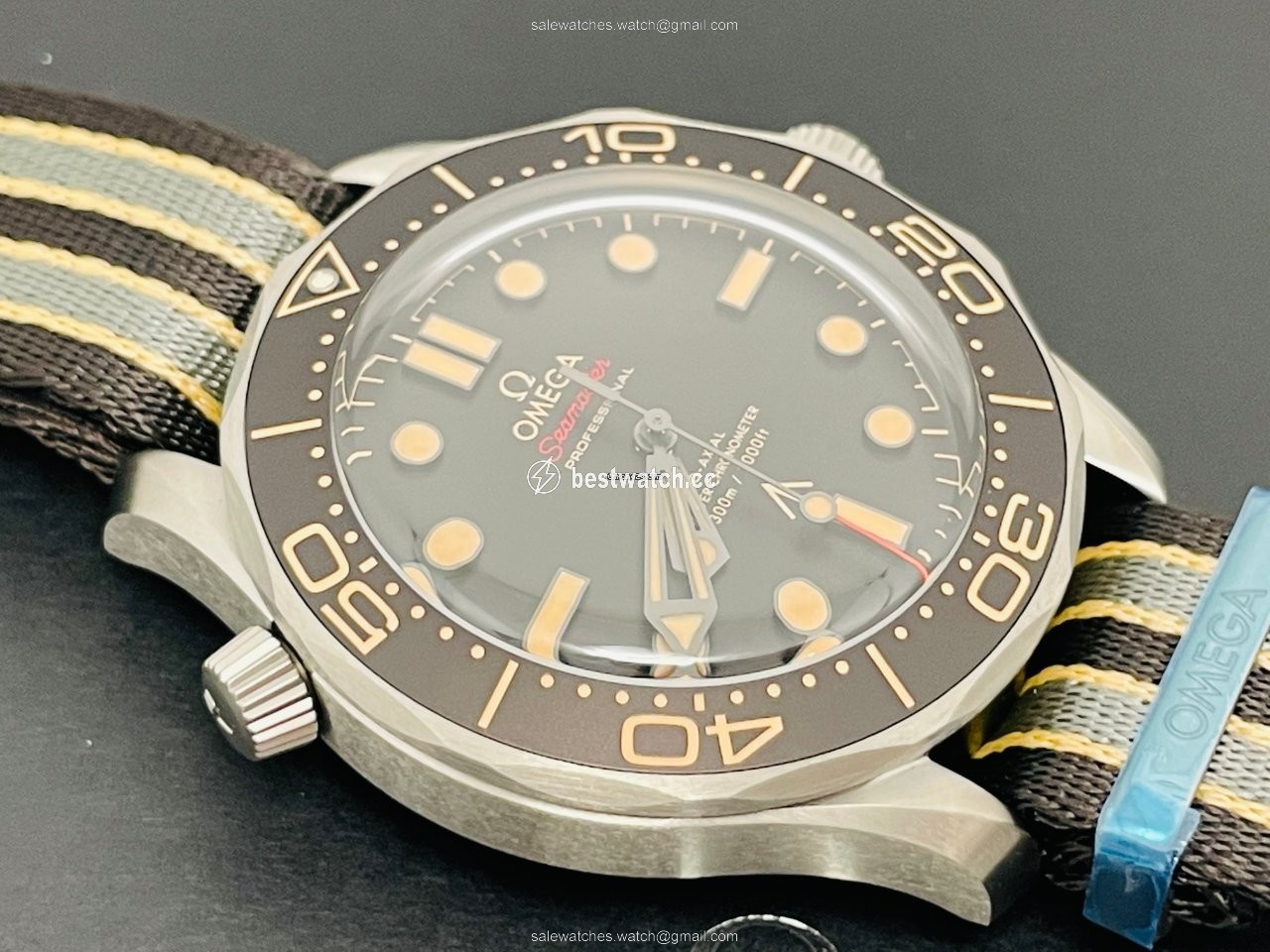 IMG_9085 Omega Seamaster Diver 300 M Mens watch Unisex Automatic Titanium 210.90.42.20.01.001 Replica 2