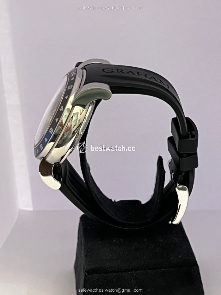 IMG_9085 Graham Chronofighter Oversize Mens watch Unisex Automatic Steel 20VGS.B12A.K10B Replica 2