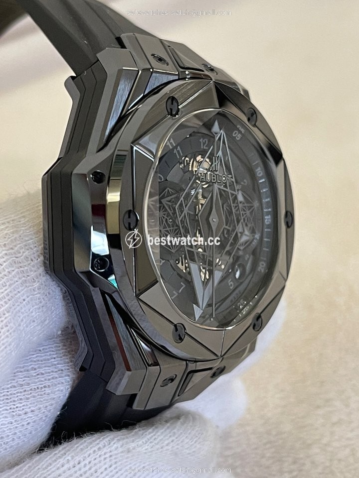 IMG_9085 Hublot Big Bang Sang Bleu Mens watch Unisex Automatic Ceramic 418.CX.1114.RX.MXM20 Replica 2